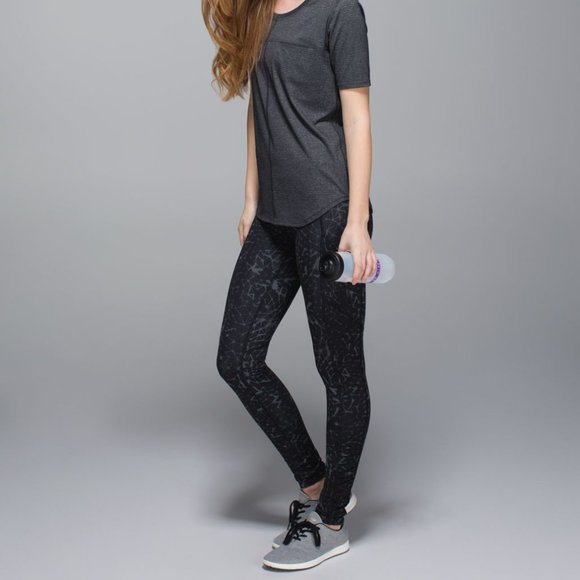 Lululemon Speed Tight III Full-On Luxtreme Star Crushed Coal Black Size 6 - Picture 2 of 10